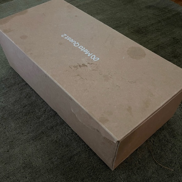 Oculus Quest 2 VR Headset - Picture 11 of 11